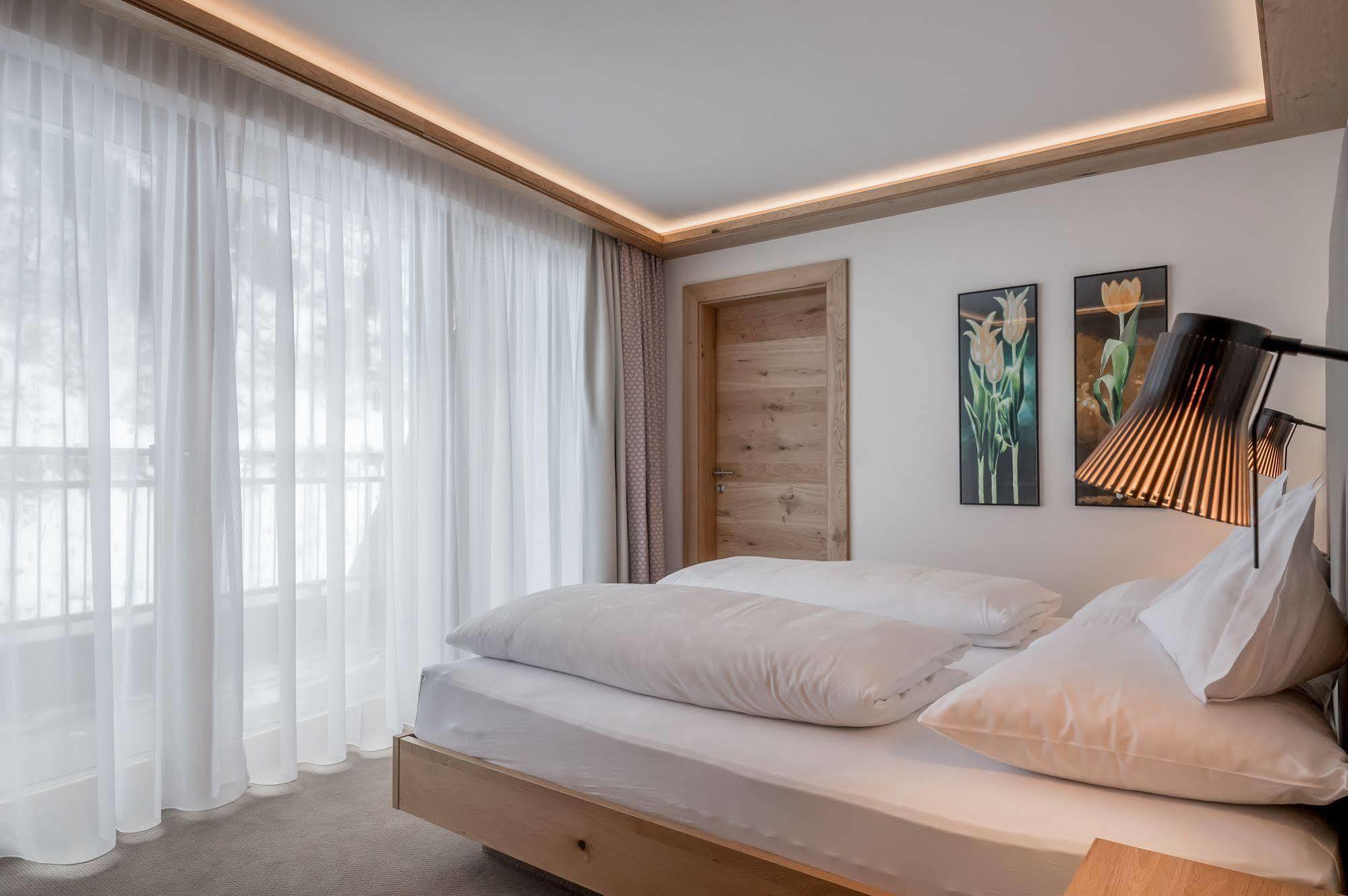Hotel Alpenland โอเบอร์กัวร์เกิล ภายนอก รูปภาพ