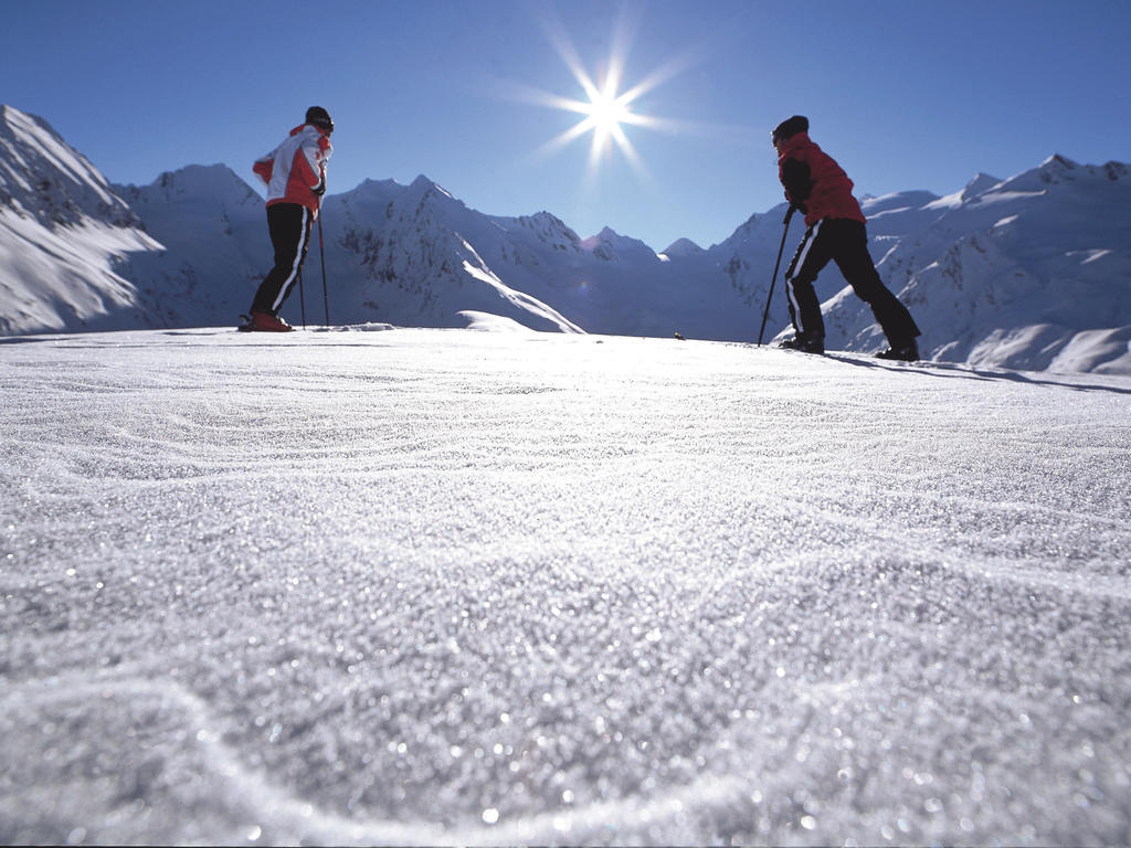 Hotel Alpenland โอเบอร์กัวร์เกิล ภายนอก รูปภาพ